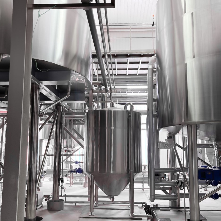 天泰<a href=http://www.dazhongbanchang666.cn/ target=_blank class=infotextkey>啤酒設(shè)備</a>